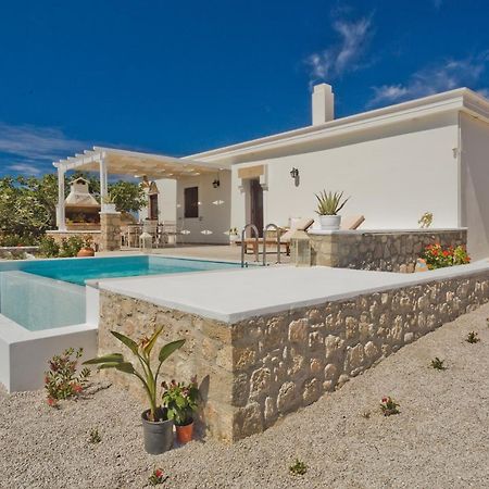 Villa Symone Afiartis Buitenkant foto